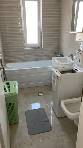 Berceni, Sun Plazza,Piata Sudului